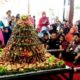 Tumpeng Ketupat Coklat, Warnai Tradisi Kupatan di Blitar