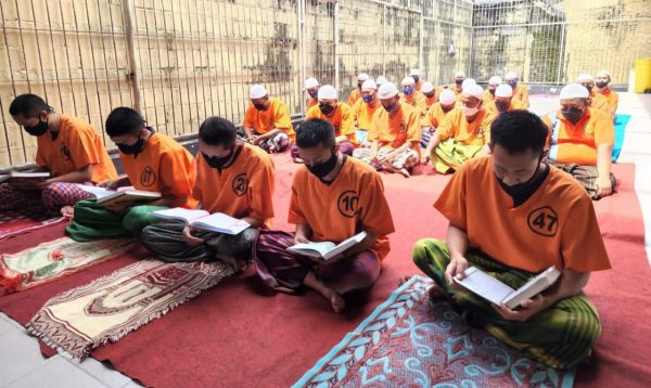 Puluhan Tahanan Polres Blitar Kota Ikuti Pesantren Ramadan