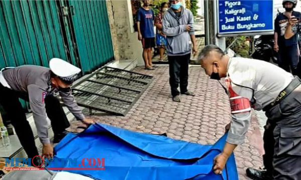 Usai Kendarai Motor, Seorang Kakek di Blitar Jatuh dan Meninggal