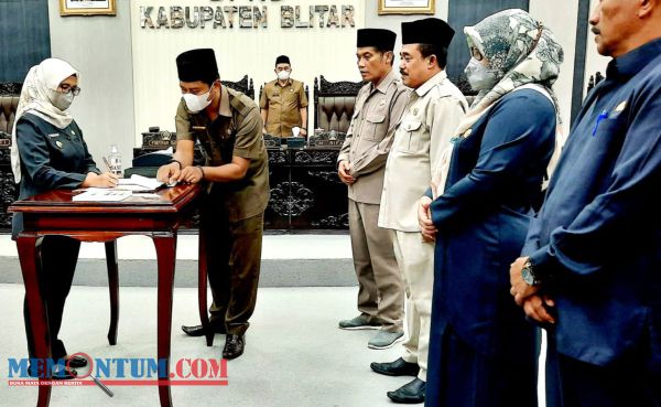 Bupati Blitar dan DPRD Akhirnya Tandatangani Nota Kesepakatan bersama Perubahan KUA-PPAS